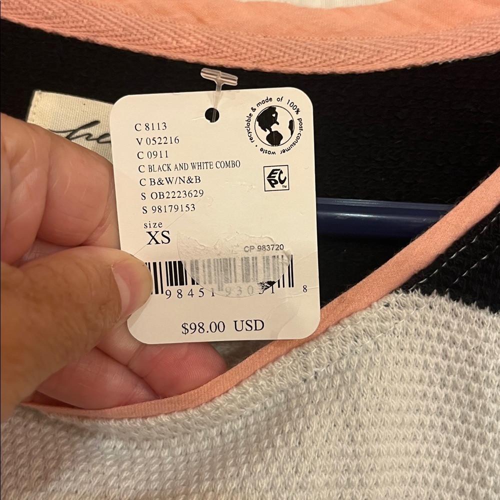 NWT Free People Walcott Sweatshirt - Picture 6 of 9